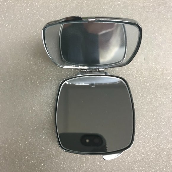 Vandor LLC Chocolate, Pregnancy Round Edge Compact Mirror - Picture 3 of 3